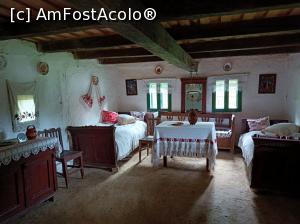 [P04] Interior locuință Valea Vinului (Țara Codrului). » foto by tata123 🔱
 - 
<span class="allrVoted glyphicon glyphicon-heart hidden" id="av1323926"></span>
<a class="m-l-10 hidden" id="sv1323926" onclick="voting_Foto_DelVot(,1323926,4402)" role="button">șterge vot <span class="glyphicon glyphicon-remove"></span></a>
<a id="v91323926" class=" c-red"  onclick="voting_Foto_SetVot(1323926)" role="button"><span class="glyphicon glyphicon-heart-empty"></span> <b>LIKE</b> = Votează poza</a> <img class="hidden"  id="f1323926W9" src="/imagini/loader.gif" border="0" /><span class="AjErrMes hidden" id="e1323926ErM"></span>
