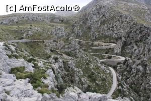 [P06] Mallorca, Drumul ce coboară de la 628 m la nivelul mării la Sa Calobra » foto by mprofeanu
 - 
<span class="allrVoted glyphicon glyphicon-heart hidden" id="av1290243"></span>
<a class="m-l-10 hidden" id="sv1290243" onclick="voting_Foto_DelVot(,1290243,4407)" role="button">șterge vot <span class="glyphicon glyphicon-remove"></span></a>
<a id="v91290243" class=" c-red"  onclick="voting_Foto_SetVot(1290243)" role="button"><span class="glyphicon glyphicon-heart-empty"></span> <b>LIKE</b> = Votează poza</a> <img class="hidden"  id="f1290243W9" src="/imagini/loader.gif" border="0" /><span class="AjErrMes hidden" id="e1290243ErM"></span>