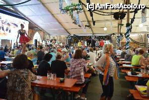 [P29] Oktoberfest in Plaja de Palma » foto by marmin
 - 
<span class="allrVoted glyphicon glyphicon-heart hidden" id="av475022"></span>
<a class="m-l-10 hidden" id="sv475022" onclick="voting_Foto_DelVot(,475022,4407)" role="button">șterge vot <span class="glyphicon glyphicon-remove"></span></a>
<a id="v9475022" class=" c-red"  onclick="voting_Foto_SetVot(475022)" role="button"><span class="glyphicon glyphicon-heart-empty"></span> <b>LIKE</b> = Votează poza</a> <img class="hidden"  id="f475022W9" src="/imagini/loader.gif" border="0" /><span class="AjErrMes hidden" id="e475022ErM"></span>