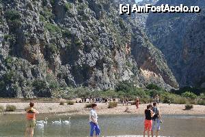 [P05] La Calobra - dupa iesirea din al doilea tunel » foto by marmin
 - 
<span class="allrVoted glyphicon glyphicon-heart hidden" id="av474974"></span>
<a class="m-l-10 hidden" id="sv474974" onclick="voting_Foto_DelVot(,474974,4407)" role="button">șterge vot <span class="glyphicon glyphicon-remove"></span></a>
<a id="v9474974" class=" c-red"  onclick="voting_Foto_SetVot(474974)" role="button"><span class="glyphicon glyphicon-heart-empty"></span> <b>LIKE</b> = Votează poza</a> <img class="hidden"  id="f474974W9" src="/imagini/loader.gif" border="0" /><span class="AjErrMes hidden" id="e474974ErM"></span>
