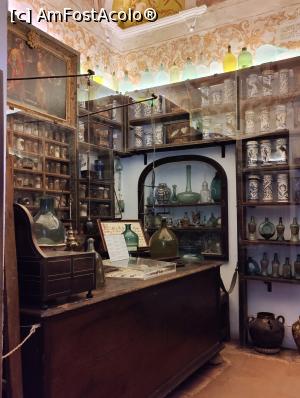 [P21] Mânăstirea Cartusiană Valldemossa; fosta farmacie » foto by crismis
 - 
<span class="allrVoted glyphicon glyphicon-heart hidden" id="av1381693"></span>
<a class="m-l-10 hidden" id="sv1381693" onclick="voting_Foto_DelVot(,1381693,4407)" role="button">șterge vot <span class="glyphicon glyphicon-remove"></span></a>
<a id="v91381693" class=" c-red"  onclick="voting_Foto_SetVot(1381693)" role="button"><span class="glyphicon glyphicon-heart-empty"></span> <b>LIKE</b> = Votează poza</a> <img class="hidden"  id="f1381693W9" src="/imagini/loader.gif" border="0" /><span class="AjErrMes hidden" id="e1381693ErM"></span>