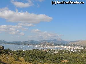 [P04] Port de Pollenca vazut de pe drumul spre Cap de Formentor » foto by claudiu 71
 - 
<span class="allrVoted glyphicon glyphicon-heart hidden" id="av564146"></span>
<a class="m-l-10 hidden" id="sv564146" onclick="voting_Foto_DelVot(,564146,4407)" role="button">șterge vot <span class="glyphicon glyphicon-remove"></span></a>
<a id="v9564146" class=" c-red"  onclick="voting_Foto_SetVot(564146)" role="button"><span class="glyphicon glyphicon-heart-empty"></span> <b>LIKE</b> = Votează poza</a> <img class="hidden"  id="f564146W9" src="/imagini/loader.gif" border="0" /><span class="AjErrMes hidden" id="e564146ErM"></span>