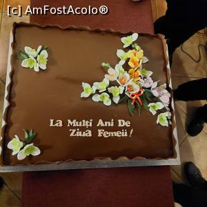 [P08] Tortul nostru de la petrecere » foto by marival
 - 
<span class="allrVoted glyphicon glyphicon-heart hidden" id="av1355064"></span>
<a class="m-l-10 hidden" id="sv1355064" onclick="voting_Foto_DelVot(,1355064,4412)" role="button">șterge vot <span class="glyphicon glyphicon-remove"></span></a>
<a id="v91355064" class=" c-red"  onclick="voting_Foto_SetVot(1355064)" role="button"><span class="glyphicon glyphicon-heart-empty"></span> <b>LIKE</b> = Votează poza</a> <img class="hidden"  id="f1355064W9" src="/imagini/loader.gif" border="0" /><span class="AjErrMes hidden" id="e1355064ErM"></span>