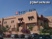 [P06] Hotelul Ibis Palmeraie, in aceeasi culoare rosu-ocru a intreg orasului. » foto by alinaro
 - 
<span class="allrVoted glyphicon glyphicon-heart hidden" id="av265470"></span>
<a class="m-l-10 hidden" id="sv265470" onclick="voting_Foto_DelVot(,265470,4416)" role="button">șterge vot <span class="glyphicon glyphicon-remove"></span></a>
<a id="v9265470" class=" c-red"  onclick="voting_Foto_SetVot(265470)" role="button"><span class="glyphicon glyphicon-heart-empty"></span> <b>LIKE</b> = Votează poza</a> <img class="hidden"  id="f265470W9" src="/imagini/loader.gif" border="0" /><span class="AjErrMes hidden" id="e265470ErM"></span>
