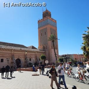 [P38] Marrakech, Moulay El Yazid Mosquée, Kasbah Mosquée, Frumosul Minaret înalt de circa 25 de metri » foto by mprofeanu
 - 
<span class="allrVoted glyphicon glyphicon-heart hidden" id="av1474822"></span>
<a class="m-l-10 hidden" id="sv1474822" onclick="voting_Foto_DelVot(,1474822,4416)" role="button">șterge vot <span class="glyphicon glyphicon-remove"></span></a>
<a id="v91474822" class=" c-red"  onclick="voting_Foto_SetVot(1474822)" role="button"><span class="glyphicon glyphicon-heart-empty"></span> <b>LIKE</b> = Votează poza</a> <img class="hidden"  id="f1474822W9" src="/imagini/loader.gif" border="0" /><span class="AjErrMes hidden" id="e1474822ErM"></span>
