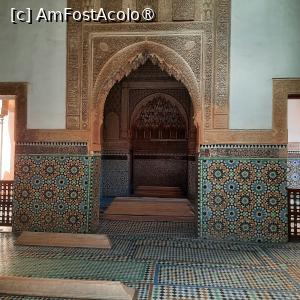 [P43] Marrakech, Les Tombeaux Saadiens, Sanctuarul Estic, mormintele sultanilor și a altor membri apropiați » foto by mprofeanu
 - 
<span class="allrVoted glyphicon glyphicon-heart hidden" id="av1474827"></span>
<a class="m-l-10 hidden" id="sv1474827" onclick="voting_Foto_DelVot(,1474827,4416)" role="button">șterge vot <span class="glyphicon glyphicon-remove"></span></a>
<a id="v91474827" class=" c-red"  onclick="voting_Foto_SetVot(1474827)" role="button"><span class="glyphicon glyphicon-heart-empty"></span> <b>LIKE</b> = Votează poza</a> <img class="hidden"  id="f1474827W9" src="/imagini/loader.gif" border="0" /><span class="AjErrMes hidden" id="e1474827ErM"></span>