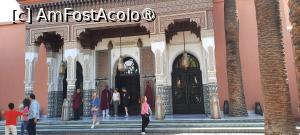 [P57] Marrakech, Hotelul Mamounia, Intrarea principală » foto by mprofeanu
 - 
<span class="allrVoted glyphicon glyphicon-heart hidden" id="av1474841"></span>
<a class="m-l-10 hidden" id="sv1474841" onclick="voting_Foto_DelVot(,1474841,4416)" role="button">șterge vot <span class="glyphicon glyphicon-remove"></span></a>
<a id="v91474841" class=" c-red"  onclick="voting_Foto_SetVot(1474841)" role="button"><span class="glyphicon glyphicon-heart-empty"></span> <b>LIKE</b> = Votează poza</a> <img class="hidden"  id="f1474841W9" src="/imagini/loader.gif" border="0" /><span class="AjErrMes hidden" id="e1474841ErM"></span>