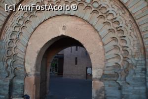 [P44] Una dintre porti » foto by Dorina9
 - 
<span class="allrVoted glyphicon glyphicon-heart hidden" id="av1144884"></span>
<a class="m-l-10 hidden" id="sv1144884" onclick="voting_Foto_DelVot(,1144884,4416)" role="button">șterge vot <span class="glyphicon glyphicon-remove"></span></a>
<a id="v91144884" class=" c-red"  onclick="voting_Foto_SetVot(1144884)" role="button"><span class="glyphicon glyphicon-heart-empty"></span> <b>LIKE</b> = Votează poza</a> <img class="hidden"  id="f1144884W9" src="/imagini/loader.gif" border="0" /><span class="AjErrMes hidden" id="e1144884ErM"></span>