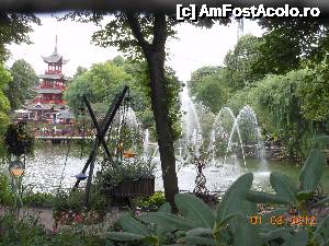 [P31] Copenhaga - Parcul Tivoli.  » foto by iulianic
 - 
<span class="allrVoted glyphicon glyphicon-heart hidden" id="av488162"></span>
<a class="m-l-10 hidden" id="sv488162" onclick="voting_Foto_DelVot(,488162,4424)" role="button">șterge vot <span class="glyphicon glyphicon-remove"></span></a>
<a id="v9488162" class=" c-red"  onclick="voting_Foto_SetVot(488162)" role="button"><span class="glyphicon glyphicon-heart-empty"></span> <b>LIKE</b> = Votează poza</a> <img class="hidden"  id="f488162W9" src="/imagini/loader.gif" border="0" /><span class="AjErrMes hidden" id="e488162ErM"></span>