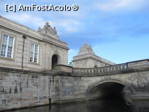 [P32] Poduri pe sub care am trecut în plimbarea pe canalele daneze.  » foto by Aurici
 - 
<span class="allrVoted glyphicon glyphicon-heart hidden" id="av792265"></span>
<a class="m-l-10 hidden" id="sv792265" onclick="voting_Foto_DelVot(,792265,4424)" role="button">șterge vot <span class="glyphicon glyphicon-remove"></span></a>
<a id="v9792265" class=" c-red"  onclick="voting_Foto_SetVot(792265)" role="button"><span class="glyphicon glyphicon-heart-empty"></span> <b>LIKE</b> = Votează poza</a> <img class="hidden"  id="f792265W9" src="/imagini/loader.gif" border="0" /><span class="AjErrMes hidden" id="e792265ErM"></span>