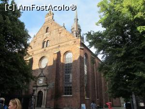 [P34] Biserica Sfântului Duh - o biserică foarte frumoasă pe la jumătatea arterei comerciale Storget.  » foto by Aurici
 - 
<span class="allrVoted glyphicon glyphicon-heart hidden" id="av792267"></span>
<a class="m-l-10 hidden" id="sv792267" onclick="voting_Foto_DelVot(,792267,4424)" role="button">șterge vot <span class="glyphicon glyphicon-remove"></span></a>
<a id="v9792267" class=" c-red"  onclick="voting_Foto_SetVot(792267)" role="button"><span class="glyphicon glyphicon-heart-empty"></span> <b>LIKE</b> = Votează poza</a> <img class="hidden"  id="f792267W9" src="/imagini/loader.gif" border="0" /><span class="AjErrMes hidden" id="e792267ErM"></span>
