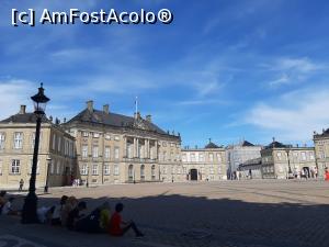 [P15] Amalienborg, curtea interioara » foto by danah71
 - 
<span class="allrVoted glyphicon glyphicon-heart hidden" id="av1361888"></span>
<a class="m-l-10 hidden" id="sv1361888" onclick="voting_Foto_DelVot(,1361888,4424)" role="button">șterge vot <span class="glyphicon glyphicon-remove"></span></a>
<a id="v91361888" class=" c-red"  onclick="voting_Foto_SetVot(1361888)" role="button"><span class="glyphicon glyphicon-heart-empty"></span> <b>LIKE</b> = Votează poza</a> <img class="hidden"  id="f1361888W9" src="/imagini/loader.gif" border="0" /><span class="AjErrMes hidden" id="e1361888ErM"></span>