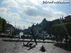 [P12] O ancora asezata direct pe strada, din ce am inteles, face parte din Muzeul Ancorei, din Copenhaga » foto by ileanaxperta*
 - 
<span class="allrVoted glyphicon glyphicon-heart hidden" id="av601561"></span>
<a class="m-l-10 hidden" id="sv601561" onclick="voting_Foto_DelVot(,601561,4424)" role="button">șterge vot <span class="glyphicon glyphicon-remove"></span></a>
<a id="v9601561" class=" c-red"  onclick="voting_Foto_SetVot(601561)" role="button"><span class="glyphicon glyphicon-heart-empty"></span> <b>LIKE</b> = Votează poza</a> <img class="hidden"  id="f601561W9" src="/imagini/loader.gif" border="0" /><span class="AjErrMes hidden" id="e601561ErM"></span>