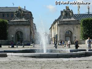 [P29] Fantana din curtea interioara a Palatului Christiansborg, din Copoenhaga » foto by ileanaxperta*
 - 
<span class="allrVoted glyphicon glyphicon-heart hidden" id="av601596"></span>
<a class="m-l-10 hidden" id="sv601596" onclick="voting_Foto_DelVot(,601596,4424)" role="button">șterge vot <span class="glyphicon glyphicon-remove"></span></a>
<a id="v9601596" class=" c-red"  onclick="voting_Foto_SetVot(601596)" role="button"><span class="glyphicon glyphicon-heart-empty"></span> <b>LIKE</b> = Votează poza</a> <img class="hidden"  id="f601596W9" src="/imagini/loader.gif" border="0" /><span class="AjErrMes hidden" id="e601596ErM"></span>