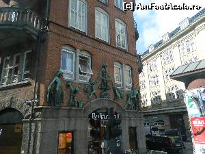 [P34] Cladiri personalizate din Copenhaga » foto by ileanaxperta*
 - 
<span class="allrVoted glyphicon glyphicon-heart hidden" id="av601602"></span>
<a class="m-l-10 hidden" id="sv601602" onclick="voting_Foto_DelVot(,601602,4424)" role="button">șterge vot <span class="glyphicon glyphicon-remove"></span></a>
<a id="v9601602" class=" c-red"  onclick="voting_Foto_SetVot(601602)" role="button"><span class="glyphicon glyphicon-heart-empty"></span> <b>LIKE</b> = Votează poza</a> <img class="hidden"  id="f601602W9" src="/imagini/loader.gif" border="0" /><span class="AjErrMes hidden" id="e601602ErM"></span>