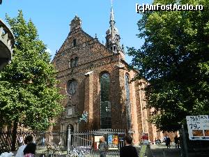 [P23] Biserica Sf. Duh (Helligandskirken), una dintre cele mai vechi din Copenhaga » foto by ileanaxperta*
 - 
<span class="allrVoted glyphicon glyphicon-heart hidden" id="av602736"></span>
<a class="m-l-10 hidden" id="sv602736" onclick="voting_Foto_DelVot(,602736,4424)" role="button">șterge vot <span class="glyphicon glyphicon-remove"></span></a>
<a id="v9602736" class=" c-red"  onclick="voting_Foto_SetVot(602736)" role="button"><span class="glyphicon glyphicon-heart-empty"></span> <b>LIKE</b> = Votează poza</a> <img class="hidden"  id="f602736W9" src="/imagini/loader.gif" border="0" /><span class="AjErrMes hidden" id="e602736ErM"></span>