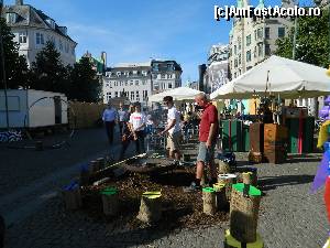 [P28] Centrul Copenhagai se pregateste de festin » foto by ileanaxperta*
 - 
<span class="allrVoted glyphicon glyphicon-heart hidden" id="av602741"></span>
<a class="m-l-10 hidden" id="sv602741" onclick="voting_Foto_DelVot(,602741,4424)" role="button">șterge vot <span class="glyphicon glyphicon-remove"></span></a>
<a id="v9602741" class=" c-red"  onclick="voting_Foto_SetVot(602741)" role="button"><span class="glyphicon glyphicon-heart-empty"></span> <b>LIKE</b> = Votează poza</a> <img class="hidden"  id="f602741W9" src="/imagini/loader.gif" border="0" /><span class="AjErrMes hidden" id="e602741ErM"></span>