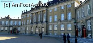 [P35] Palatul Regal Amalienborg » foto by gettyy
 - 
<span class="allrVoted glyphicon glyphicon-heart hidden" id="av1159650"></span>
<a class="m-l-10 hidden" id="sv1159650" onclick="voting_Foto_DelVot(,1159650,4424)" role="button">șterge vot <span class="glyphicon glyphicon-remove"></span></a>
<a id="v91159650" class=" c-red"  onclick="voting_Foto_SetVot(1159650)" role="button"><span class="glyphicon glyphicon-heart-empty"></span> <b>LIKE</b> = Votează poza</a> <img class="hidden"  id="f1159650W9" src="/imagini/loader.gif" border="0" /><span class="AjErrMes hidden" id="e1159650ErM"></span>