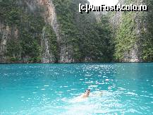 [P02] In 'piscina' de la Maya Bay » foto by lizuk
 - 
<span class="allrVoted glyphicon glyphicon-heart hidden" id="av39195"></span>
<a class="m-l-10 hidden" id="sv39195" onclick="voting_Foto_DelVot(,39195,4448)" role="button">șterge vot <span class="glyphicon glyphicon-remove"></span></a>
<a id="v939195" class=" c-red"  onclick="voting_Foto_SetVot(39195)" role="button"><span class="glyphicon glyphicon-heart-empty"></span> <b>LIKE</b> = Votează poza</a> <img class="hidden"  id="f39195W9" src="/imagini/loader.gif" border="0" /><span class="AjErrMes hidden" id="e39195ErM"></span>