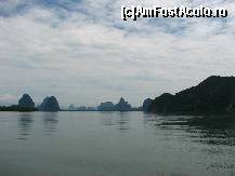 [P39] Insulele care rasar din apa, in drum spre james Bond Island » foto by lizuk
 - 
<span class="allrVoted glyphicon glyphicon-heart hidden" id="av39232"></span>
<a class="m-l-10 hidden" id="sv39232" onclick="voting_Foto_DelVot(,39232,4448)" role="button">șterge vot <span class="glyphicon glyphicon-remove"></span></a>
<a id="v939232" class=" c-red"  onclick="voting_Foto_SetVot(39232)" role="button"><span class="glyphicon glyphicon-heart-empty"></span> <b>LIKE</b> = Votează poza</a> <img class="hidden"  id="f39232W9" src="/imagini/loader.gif" border="0" /><span class="AjErrMes hidden" id="e39232ErM"></span>