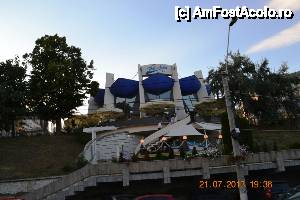 [P28] Restaurant Blue Aqua, fost Pescarul » foto by mirmicu
 - 
<span class="allrVoted glyphicon glyphicon-heart hidden" id="av442061"></span>
<a class="m-l-10 hidden" id="sv442061" onclick="voting_Foto_DelVot(,442061,4457)" role="button">șterge vot <span class="glyphicon glyphicon-remove"></span></a>
<a id="v9442061" class=" c-red"  onclick="voting_Foto_SetVot(442061)" role="button"><span class="glyphicon glyphicon-heart-empty"></span> <b>LIKE</b> = Votează poza</a> <img class="hidden"  id="f442061W9" src="/imagini/loader.gif" border="0" /><span class="AjErrMes hidden" id="e442061ErM"></span>