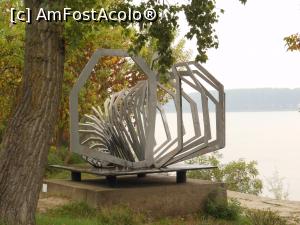 [P10] Galați - Faleza Dunării la Galați. » foto by iulianic
 - 
<span class="allrVoted glyphicon glyphicon-heart hidden" id="av1197796"></span>
<a class="m-l-10 hidden" id="sv1197796" onclick="voting_Foto_DelVot(,1197796,4457)" role="button">șterge vot <span class="glyphicon glyphicon-remove"></span></a>
<a id="v91197796" class=" c-red"  onclick="voting_Foto_SetVot(1197796)" role="button"><span class="glyphicon glyphicon-heart-empty"></span> <b>LIKE</b> = Votează poza</a> <img class="hidden"  id="f1197796W9" src="/imagini/loader.gif" border="0" /><span class="AjErrMes hidden" id="e1197796ErM"></span>