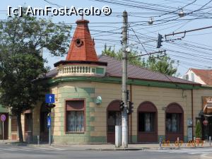[P37] Galați - Arhitectură veche.  » foto by iulianic
 - 
<span class="allrVoted glyphicon glyphicon-heart hidden" id="av883648"></span>
<a class="m-l-10 hidden" id="sv883648" onclick="voting_Foto_DelVot(,883648,4457)" role="button">șterge vot <span class="glyphicon glyphicon-remove"></span></a>
<a id="v9883648" class=" c-red"  onclick="voting_Foto_SetVot(883648)" role="button"><span class="glyphicon glyphicon-heart-empty"></span> <b>LIKE</b> = Votează poza</a> <img class="hidden"  id="f883648W9" src="/imagini/loader.gif" border="0" /><span class="AjErrMes hidden" id="e883648ErM"></span>