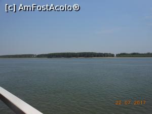 [P51] Galați - Dunărea.  » foto by iulianic
 - 
<span class="allrVoted glyphicon glyphicon-heart hidden" id="av883663"></span>
<a class="m-l-10 hidden" id="sv883663" onclick="voting_Foto_DelVot(,883663,4457)" role="button">șterge vot <span class="glyphicon glyphicon-remove"></span></a>
<a id="v9883663" class=" c-red"  onclick="voting_Foto_SetVot(883663)" role="button"><span class="glyphicon glyphicon-heart-empty"></span> <b>LIKE</b> = Votează poza</a> <img class="hidden"  id="f883663W9" src="/imagini/loader.gif" border="0" /><span class="AjErrMes hidden" id="e883663ErM"></span>