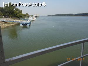 [P52] Galați - Dunărea.  » foto by iulianic
 - 
<span class="allrVoted glyphicon glyphicon-heart hidden" id="av883664"></span>
<a class="m-l-10 hidden" id="sv883664" onclick="voting_Foto_DelVot(,883664,4457)" role="button">șterge vot <span class="glyphicon glyphicon-remove"></span></a>
<a id="v9883664" class=" c-red"  onclick="voting_Foto_SetVot(883664)" role="button"><span class="glyphicon glyphicon-heart-empty"></span> <b>LIKE</b> = Votează poza</a> <img class="hidden"  id="f883664W9" src="/imagini/loader.gif" border="0" /><span class="AjErrMes hidden" id="e883664ErM"></span>