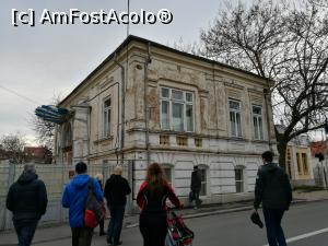 [P27] Casa Rachigide, probabil cea mai veche de pe str. Eroilor » foto by crismis
 - 
<span class="allrVoted glyphicon glyphicon-heart hidden" id="av844008"></span>
<a class="m-l-10 hidden" id="sv844008" onclick="voting_Foto_DelVot(,844008,4457)" role="button">șterge vot <span class="glyphicon glyphicon-remove"></span></a>
<a id="v9844008" class=" c-red"  onclick="voting_Foto_SetVot(844008)" role="button"><span class="glyphicon glyphicon-heart-empty"></span> <b>LIKE</b> = Votează poza</a> <img class="hidden"  id="f844008W9" src="/imagini/loader.gif" border="0" /><span class="AjErrMes hidden" id="e844008ErM"></span>