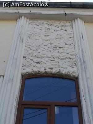 [P07] Elemente Art Deco la Casa Zanicos » foto by crismis
 - 
<span class="allrVoted glyphicon glyphicon-heart hidden" id="av843988"></span>
<a class="m-l-10 hidden" id="sv843988" onclick="voting_Foto_DelVot(,843988,4457)" role="button">șterge vot <span class="glyphicon glyphicon-remove"></span></a>
<a id="v9843988" class=" c-red"  onclick="voting_Foto_SetVot(843988)" role="button"><span class="glyphicon glyphicon-heart-empty"></span> <b>LIKE</b> = Votează poza</a> <img class="hidden"  id="f843988W9" src="/imagini/loader.gif" border="0" /><span class="AjErrMes hidden" id="e843988ErM"></span>