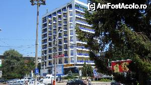 [P49] hotel Galati-bulevardul republicii » foto by cotoranu
 - 
<span class="allrVoted glyphicon glyphicon-heart hidden" id="av396018"></span>
<a class="m-l-10 hidden" id="sv396018" onclick="voting_Foto_DelVot(,396018,4457)" role="button">șterge vot <span class="glyphicon glyphicon-remove"></span></a>
<a id="v9396018" class=" c-red"  onclick="voting_Foto_SetVot(396018)" role="button"><span class="glyphicon glyphicon-heart-empty"></span> <b>LIKE</b> = Votează poza</a> <img class="hidden"  id="f396018W9" src="/imagini/loader.gif" border="0" /><span class="AjErrMes hidden" id="e396018ErM"></span>