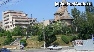 [P52] faleza Galati-monumente istorice » foto by cotoranu
 - 
<span class="allrVoted glyphicon glyphicon-heart hidden" id="av396021"></span>
<a class="m-l-10 hidden" id="sv396021" onclick="voting_Foto_DelVot(,396021,4457)" role="button">șterge vot <span class="glyphicon glyphicon-remove"></span></a>
<a id="v9396021" class=" c-red"  onclick="voting_Foto_SetVot(396021)" role="button"><span class="glyphicon glyphicon-heart-empty"></span> <b>LIKE</b> = Votează poza</a> <img class="hidden"  id="f396021W9" src="/imagini/loader.gif" border="0" /><span class="AjErrMes hidden" id="e396021ErM"></span>