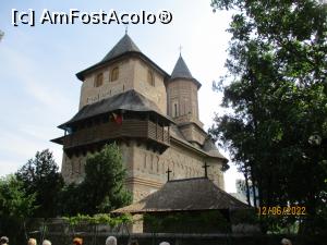 [P01] <strong>Biserica Sfânta Precistă. </strong> » foto by puiutea
 - 
<span class="allrVoted glyphicon glyphicon-heart hidden" id="av1306475"></span>
<a class="m-l-10 hidden" id="sv1306475" onclick="voting_Foto_DelVot(,1306475,4457)" role="button">șterge vot <span class="glyphicon glyphicon-remove"></span></a>
<a id="v91306475" class=" c-red"  onclick="voting_Foto_SetVot(1306475)" role="button"><span class="glyphicon glyphicon-heart-empty"></span> <b>LIKE</b> = Votează poza</a> <img class="hidden"  id="f1306475W9" src="/imagini/loader.gif" border="0" /><span class="AjErrMes hidden" id="e1306475ErM"></span>