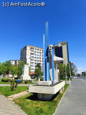 [P08] „Monumentul” Elice. » foto by tata123 🔱
 - 
<span class="allrVoted glyphicon glyphicon-heart hidden" id="av1371907"></span>
<a class="m-l-10 hidden" id="sv1371907" onclick="voting_Foto_DelVot(,1371907,4457)" role="button">șterge vot <span class="glyphicon glyphicon-remove"></span></a>
<a id="v91371907" class=" c-red"  onclick="voting_Foto_SetVot(1371907)" role="button"><span class="glyphicon glyphicon-heart-empty"></span> <b>LIKE</b> = Votează poza</a> <img class="hidden"  id="f1371907W9" src="/imagini/loader.gif" border="0" /><span class="AjErrMes hidden" id="e1371907ErM"></span>