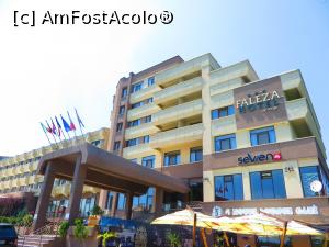 [P22] Alt hotel cu vedere la Dunăre - Galați.  » foto by tata123 🔱
 - 
<span class="allrVoted glyphicon glyphicon-heart hidden" id="av864341"></span>
<a class="m-l-10 hidden" id="sv864341" onclick="voting_Foto_DelVot(,864341,4457)" role="button">șterge vot <span class="glyphicon glyphicon-remove"></span></a>
<a id="v9864341" class=" c-red"  onclick="voting_Foto_SetVot(864341)" role="button"><span class="glyphicon glyphicon-heart-empty"></span> <b>LIKE</b> = Votează poza</a> <img class="hidden"  id="f864341W9" src="/imagini/loader.gif" border="0" /><span class="AjErrMes hidden" id="e864341ErM"></span>