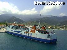 [P13] Ferry in portul Limenas » foto by krondia*
 - 
<span class="allrVoted glyphicon glyphicon-heart hidden" id="av40762"></span>
<a class="m-l-10 hidden" id="sv40762" onclick="voting_Foto_DelVot(,40762,4460)" role="button">șterge vot <span class="glyphicon glyphicon-remove"></span></a>
<a id="v940762" class=" c-red"  onclick="voting_Foto_SetVot(40762)" role="button"><span class="glyphicon glyphicon-heart-empty"></span> <b>LIKE</b> = Votează poza</a> <img class="hidden"  id="f40762W9" src="/imagini/loader.gif" border="0" /><span class="AjErrMes hidden" id="e40762ErM"></span>