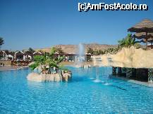[P07] una dintre piscine » foto by Pami*
 - 
<span class="allrVoted glyphicon glyphicon-heart hidden" id="av39911"></span>
<a class="m-l-10 hidden" id="sv39911" onclick="voting_Foto_DelVot(,39911,4483)" role="button">șterge vot <span class="glyphicon glyphicon-remove"></span></a>
<a id="v939911" class=" c-red"  onclick="voting_Foto_SetVot(39911)" role="button"><span class="glyphicon glyphicon-heart-empty"></span> <b>LIKE</b> = Votează poza</a> <img class="hidden"  id="f39911W9" src="/imagini/loader.gif" border="0" /><span class="AjErrMes hidden" id="e39911ErM"></span>