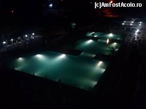 [P05] Piscina noaptea.  » foto by csm34
 - 
<span class="allrVoted glyphicon glyphicon-heart hidden" id="av515094"></span>
<a class="m-l-10 hidden" id="sv515094" onclick="voting_Foto_DelVot(,515094,4490)" role="button">șterge vot <span class="glyphicon glyphicon-remove"></span></a>
<a id="v9515094" class=" c-red"  onclick="voting_Foto_SetVot(515094)" role="button"><span class="glyphicon glyphicon-heart-empty"></span> <b>LIKE</b> = Votează poza</a> <img class="hidden"  id="f515094W9" src="/imagini/loader.gif" border="0" /><span class="AjErrMes hidden" id="e515094ErM"></span>