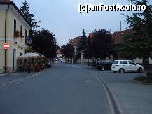 [P12] Pe stradutele din Tokaj un orasel cochet dar foarte micut » foto by ionescunic
 - 
<span class="allrVoted glyphicon glyphicon-heart hidden" id="av40346"></span>
<a class="m-l-10 hidden" id="sv40346" onclick="voting_Foto_DelVot(,40346,4507)" role="button">șterge vot <span class="glyphicon glyphicon-remove"></span></a>
<a id="v940346" class=" c-red"  onclick="voting_Foto_SetVot(40346)" role="button"><span class="glyphicon glyphicon-heart-empty"></span> <b>LIKE</b> = Votează poza</a> <img class="hidden"  id="f40346W9" src="/imagini/loader.gif" border="0" /><span class="AjErrMes hidden" id="e40346ErM"></span>