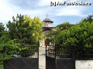 [P01] Biserica Sfântul Nicolae din Vama Veche » foto by irinad
 - 
<span class="allrVoted glyphicon glyphicon-heart hidden" id="av636667"></span>
<a class="m-l-10 hidden" id="sv636667" onclick="voting_Foto_DelVot(,636667,4522)" role="button">șterge vot <span class="glyphicon glyphicon-remove"></span></a>
<a id="v9636667" class=" c-red"  onclick="voting_Foto_SetVot(636667)" role="button"><span class="glyphicon glyphicon-heart-empty"></span> <b>LIKE</b> = Votează poza</a> <img class="hidden"  id="f636667W9" src="/imagini/loader.gif" border="0" /><span class="AjErrMes hidden" id="e636667ErM"></span>