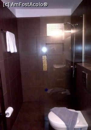 [P26] Baia cu duș » foto by meehi
 - 
<span class="allrVoted glyphicon glyphicon-heart hidden" id="av911925"></span>
<a class="m-l-10 hidden" id="sv911925" onclick="voting_Foto_DelVot(,911925,4531)" role="button">șterge vot <span class="glyphicon glyphicon-remove"></span></a>
<a id="v9911925" class=" c-red"  onclick="voting_Foto_SetVot(911925)" role="button"><span class="glyphicon glyphicon-heart-empty"></span> <b>LIKE</b> = Votează poza</a> <img class="hidden"  id="f911925W9" src="/imagini/loader.gif" border="0" /><span class="AjErrMes hidden" id="e911925ErM"></span>