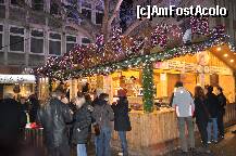 [P16] Piata de Craciun - Stuttgarter Weihnachtsmarkt  /  » foto by iriss27
 - 
<span class="allrVoted glyphicon glyphicon-heart hidden" id="av184837"></span>
<a class="m-l-10 hidden" id="sv184837" onclick="voting_Foto_DelVot(,184837,4539)" role="button">șterge vot <span class="glyphicon glyphicon-remove"></span></a>
<a id="v9184837" class=" c-red"  onclick="voting_Foto_SetVot(184837)" role="button"><span class="glyphicon glyphicon-heart-empty"></span> <b>LIKE</b> = Votează poza</a> <img class="hidden"  id="f184837W9" src="/imagini/loader.gif" border="0" /><span class="AjErrMes hidden" id="e184837ErM"></span>