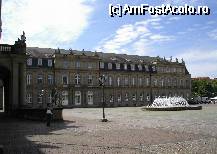 [P23] Aripa de sud a Neues Schloss, care adăposeşte Ministrul Educaţiei, Tineretului şi Sportului al landului Baden-Württemberg » foto by Costi
 - 
<span class="allrVoted glyphicon glyphicon-heart hidden" id="av69542"></span>
<a class="m-l-10 hidden" id="sv69542" onclick="voting_Foto_DelVot(,69542,4539)" role="button">șterge vot <span class="glyphicon glyphicon-remove"></span></a>
<a id="v969542" class=" c-red"  onclick="voting_Foto_SetVot(69542)" role="button"><span class="glyphicon glyphicon-heart-empty"></span> <b>LIKE</b> = Votează poza</a> <img class="hidden"  id="f69542W9" src="/imagini/loader.gif" border="0" /><span class="AjErrMes hidden" id="e69542ErM"></span>