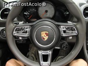 [P37] Muzeul Porsche - așa arată volanul de Porsche văzut de aproape » foto by RoxanaGRS
 - 
<span class="allrVoted glyphicon glyphicon-heart hidden" id="av1107361"></span>
<a class="m-l-10 hidden" id="sv1107361" onclick="voting_Foto_DelVot(,1107361,4539)" role="button">șterge vot <span class="glyphicon glyphicon-remove"></span></a>
<a id="v91107361" class=" c-red"  onclick="voting_Foto_SetVot(1107361)" role="button"><span class="glyphicon glyphicon-heart-empty"></span> <b>LIKE</b> = Votează poza</a> <img class="hidden"  id="f1107361W9" src="/imagini/loader.gif" border="0" /><span class="AjErrMes hidden" id="e1107361ErM"></span>