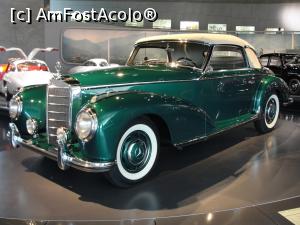 [P50] Muzeul Mercedes - dar nici cea verde nu-i de lepădat » foto by RoxanaGRS
 - 
<span class="allrVoted glyphicon glyphicon-heart hidden" id="av1107374"></span>
<a class="m-l-10 hidden" id="sv1107374" onclick="voting_Foto_DelVot(,1107374,4539)" role="button">șterge vot <span class="glyphicon glyphicon-remove"></span></a>
<a id="v91107374" class=" c-red"  onclick="voting_Foto_SetVot(1107374)" role="button"><span class="glyphicon glyphicon-heart-empty"></span> <b>LIKE</b> = Votează poza</a> <img class="hidden"  id="f1107374W9" src="/imagini/loader.gif" border="0" /><span class="AjErrMes hidden" id="e1107374ErM"></span>