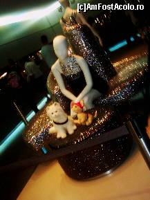 [P21] Exponate ce vorbesc despre familia Swarovski » foto by dananecula*
 - 
<span class="allrVoted glyphicon glyphicon-heart hidden" id="av41434"></span>
<a class="m-l-10 hidden" id="sv41434" onclick="voting_Foto_DelVot(,41434,4541)" role="button">șterge vot <span class="glyphicon glyphicon-remove"></span></a>
<a id="v941434" class=" c-red"  onclick="voting_Foto_SetVot(41434)" role="button"><span class="glyphicon glyphicon-heart-empty"></span> <b>LIKE</b> = Votează poza</a> <img class="hidden"  id="f41434W9" src="/imagini/loader.gif" border="0" /><span class="AjErrMes hidden" id="e41434ErM"></span>