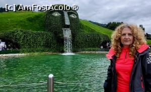 [P04] Uriasul cu ochi de cristal, din gura caruia se revarsa o cascada. Taramul Uriasului gazduieste o colectie de obiecte pretioase placate cu cristale Swarovski, in 18 Camere ale Minunilor, intr-o lume a fanteziei si a miracolelor. » foto by geani anto
 - 
<span class="allrVoted glyphicon glyphicon-heart hidden" id="av1420460"></span>
<a class="m-l-10 hidden" id="sv1420460" onclick="voting_Foto_DelVot(,1420460,4541)" role="button">șterge vot <span class="glyphicon glyphicon-remove"></span></a>
<a id="v91420460" class=" c-red"  onclick="voting_Foto_SetVot(1420460)" role="button"><span class="glyphicon glyphicon-heart-empty"></span> <b>LIKE</b> = Votează poza</a> <img class="hidden"  id="f1420460W9" src="/imagini/loader.gif" border="0" /><span class="AjErrMes hidden" id="e1420460ErM"></span>