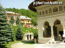 [P16] Biserica Manastirii Rametz ... » foto by raoulp55
 - 
<span class="allrVoted glyphicon glyphicon-heart hidden" id="av150432"></span>
<a class="m-l-10 hidden" id="sv150432" onclick="voting_Foto_DelVot(,150432,4543)" role="button">șterge vot <span class="glyphicon glyphicon-remove"></span></a>
<a id="v9150432" class=" c-red"  onclick="voting_Foto_SetVot(150432)" role="button"><span class="glyphicon glyphicon-heart-empty"></span> <b>LIKE</b> = Votează poza</a> <img class="hidden"  id="f150432W9" src="/imagini/loader.gif" border="0" /><span class="AjErrMes hidden" id="e150432ErM"></span>