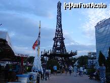 [P24] Turnul Eiffel din Nisipuri » foto by Alb
 - 
<span class="allrVoted glyphicon glyphicon-heart hidden" id="av245119"></span>
<a class="m-l-10 hidden" id="sv245119" onclick="voting_Foto_DelVot(,245119,4546)" role="button">șterge vot <span class="glyphicon glyphicon-remove"></span></a>
<a id="v9245119" class=" c-red"  onclick="voting_Foto_SetVot(245119)" role="button"><span class="glyphicon glyphicon-heart-empty"></span> <b>LIKE</b> = Votează poza</a> <img class="hidden"  id="f245119W9" src="/imagini/loader.gif" border="0" /><span class="AjErrMes hidden" id="e245119ErM"></span>